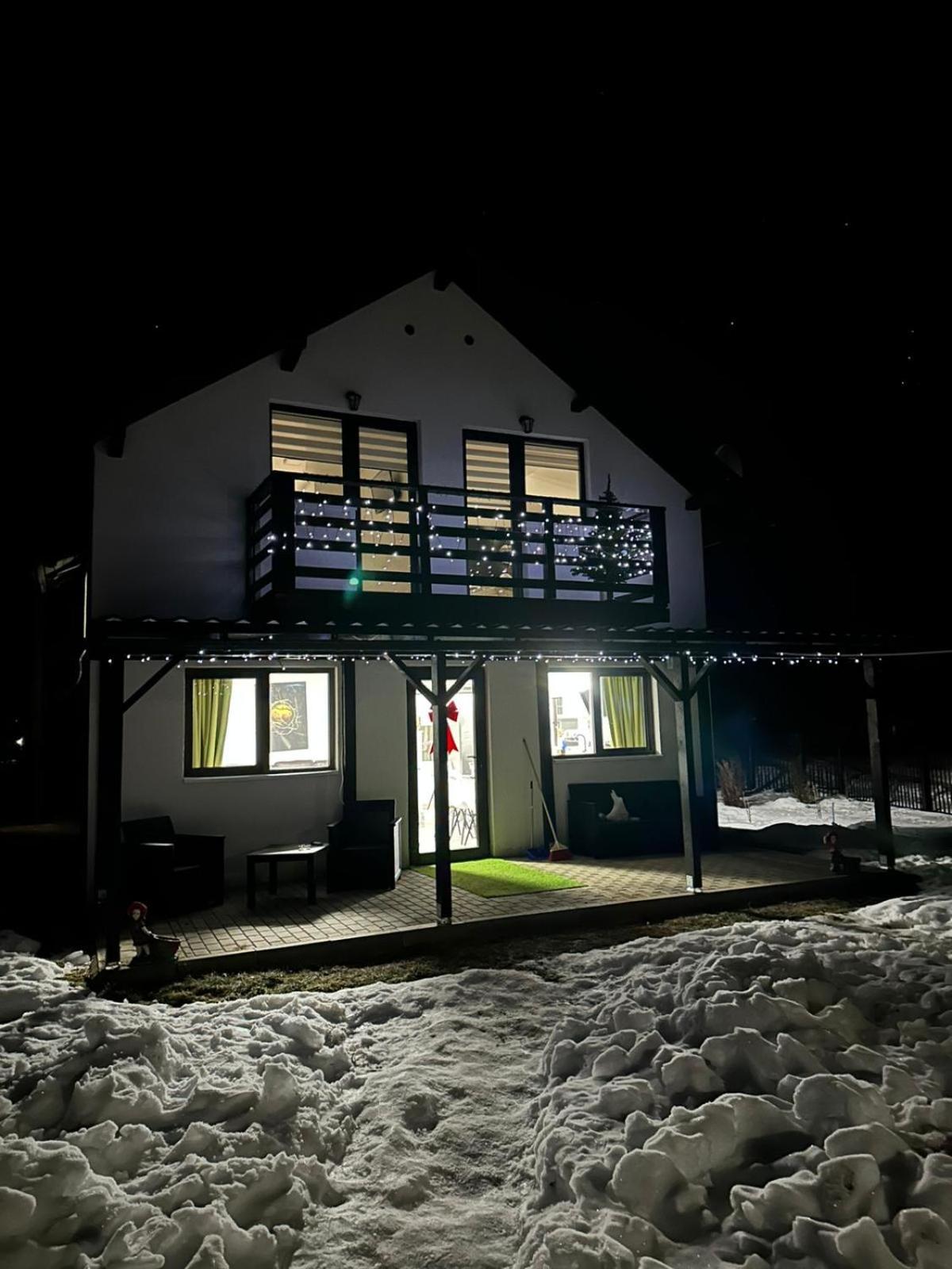 Vila Raisa Neagra Sarului Esterno foto