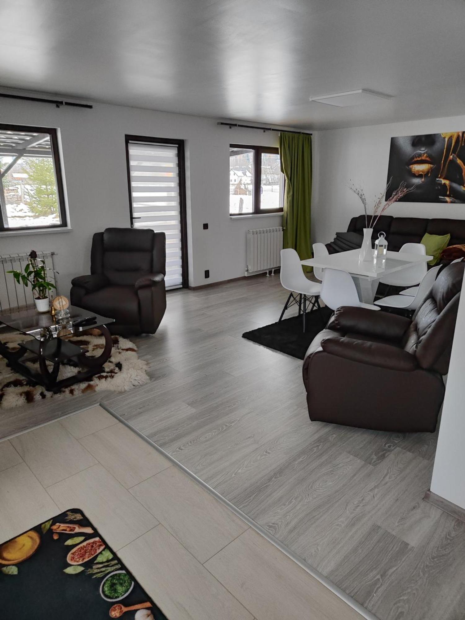 Vila Raisa Neagra Sarului Esterno foto